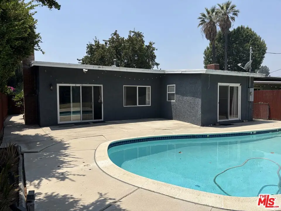 22115 Hart Street, Canoga Park, CA 91303 - #1