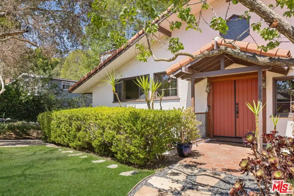 19805 Valley View Drive, Topanga, CA 90290 - #1