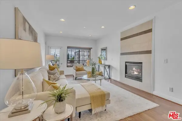 4805 Bellflower Avenue #203, North Hollywood, CA 91601