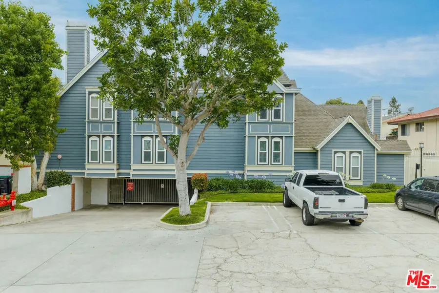 810 Baker Street #204, Costa Mesa, CA 92626 - #3