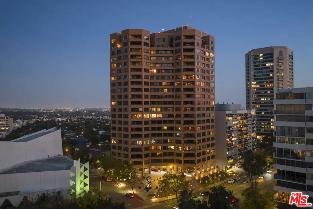 10430 Wilshire Boulevard #2001, Los Angeles, CA 90024 - #1