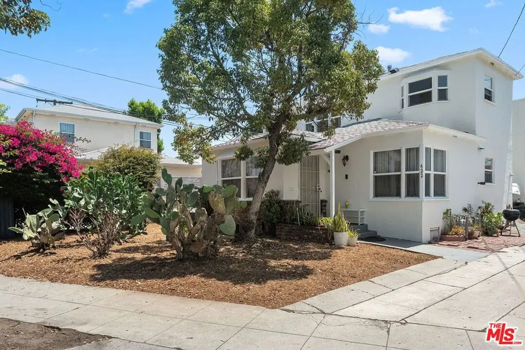 422 N Everett Street, Glendale, CA 91206 - #1