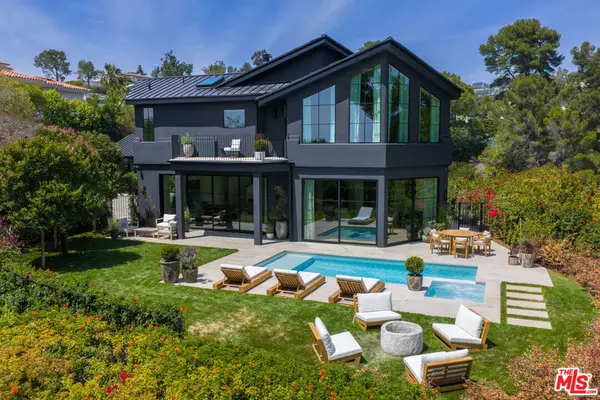 1122 La Altura Road, Beverly Hills, CA 90210