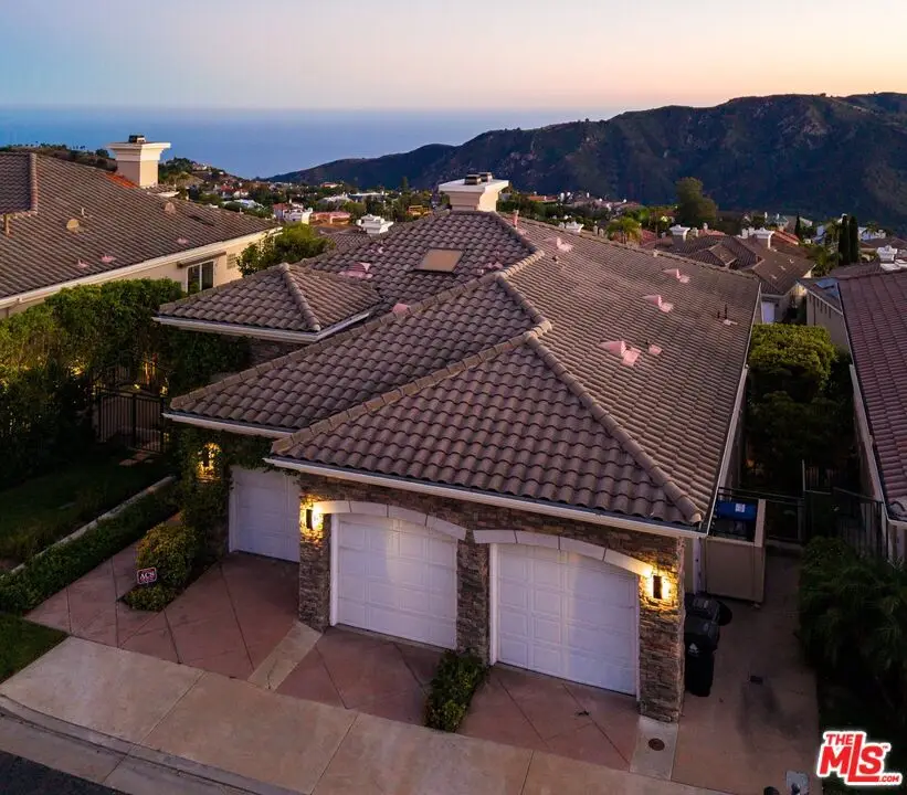 16658 Calle Brittany, Pacific Palisades, CA 90272 - #1
