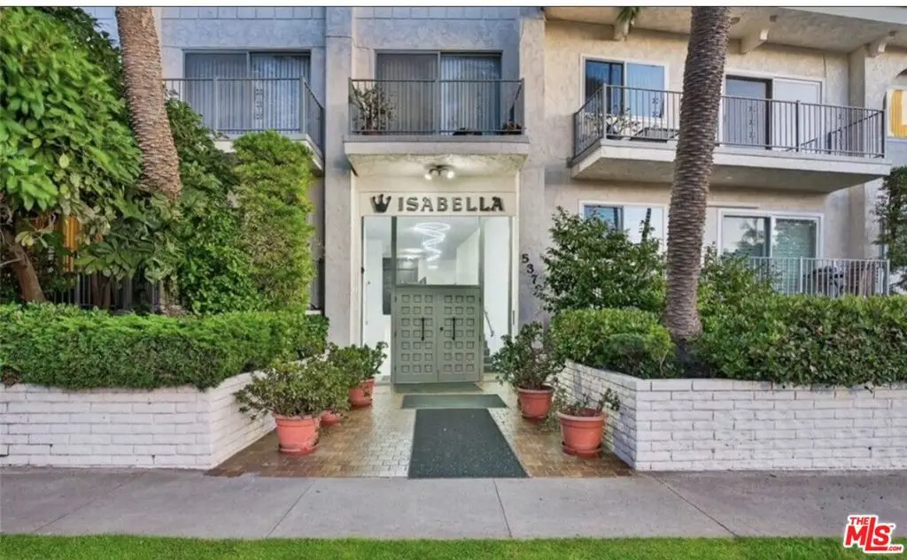 5376 Fairview Boulevard #104, Los Angeles, CA 90056 - #1