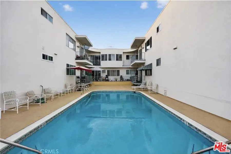 5376 Fairview Boulevard #104, Los Angeles, CA 90056 - #3