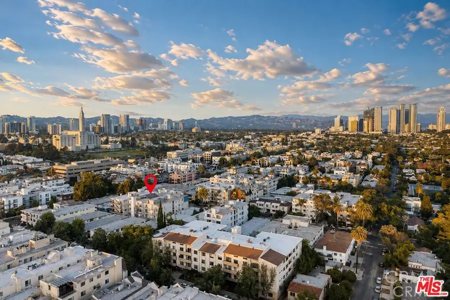 1915 Malcolm Avenue #301, Los Angeles, CA 90025 - #3