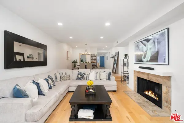 4338 Redwood Avenue #B213, Marina Del Rey, CA 90292