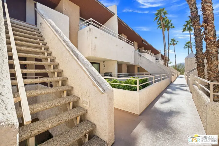 470 S Calle Encilia #B15, Palm Springs, CA 92262 - #3