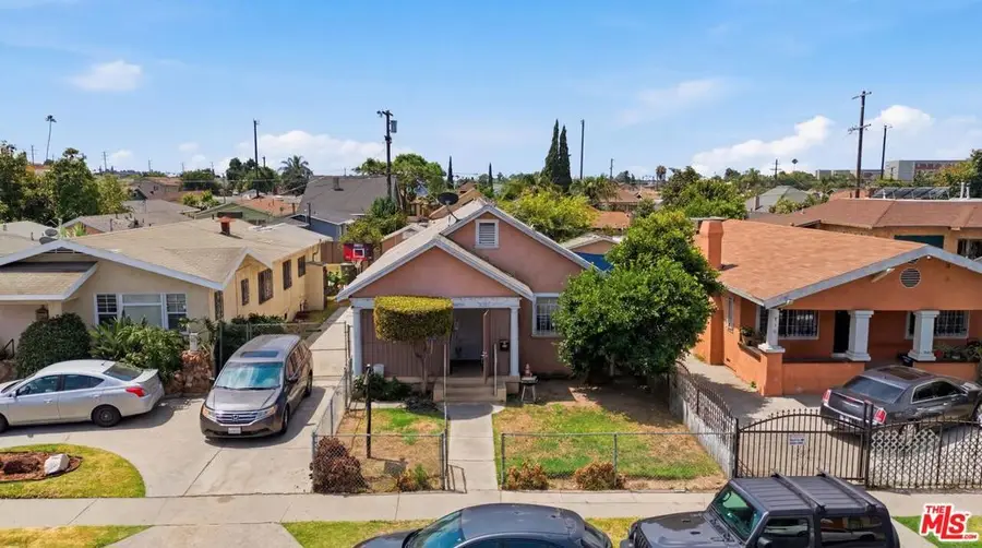 220 E 64th Street, Los Angeles, CA 90003 - #3