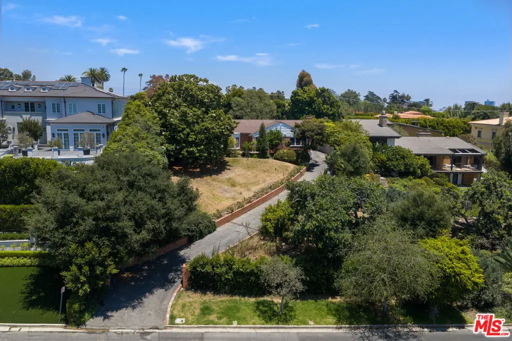 140 S Burlingame Avenue, Los Angeles, CA 90049 - #1