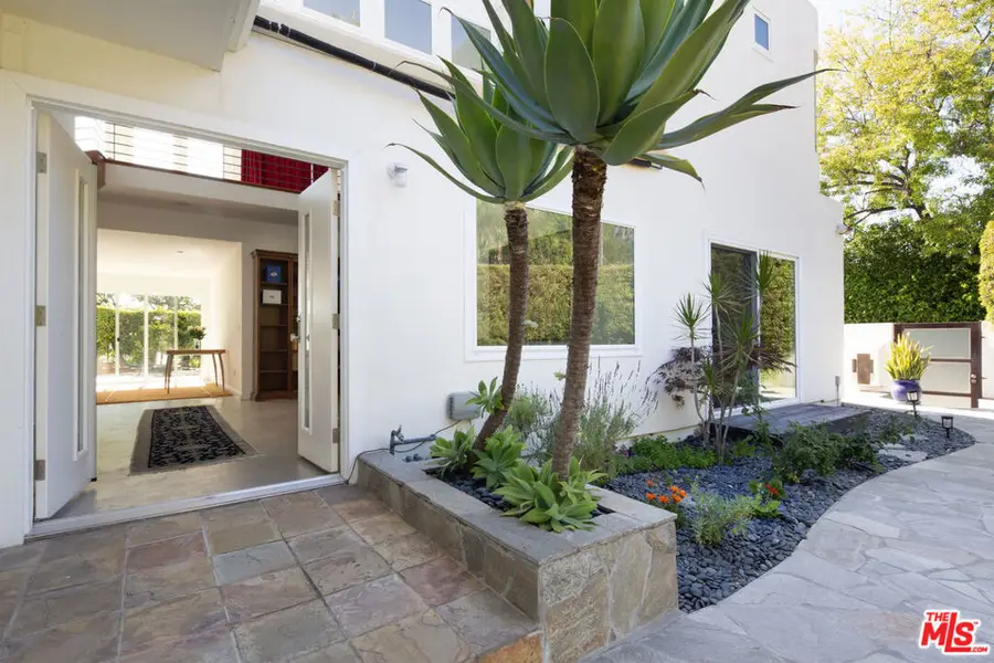 5518 Tuxedo Terrace, Los Angeles, CA 90068 - #3