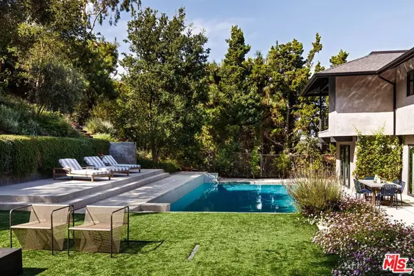 10837 Via Verona Street, Los Angeles, CA 90077
