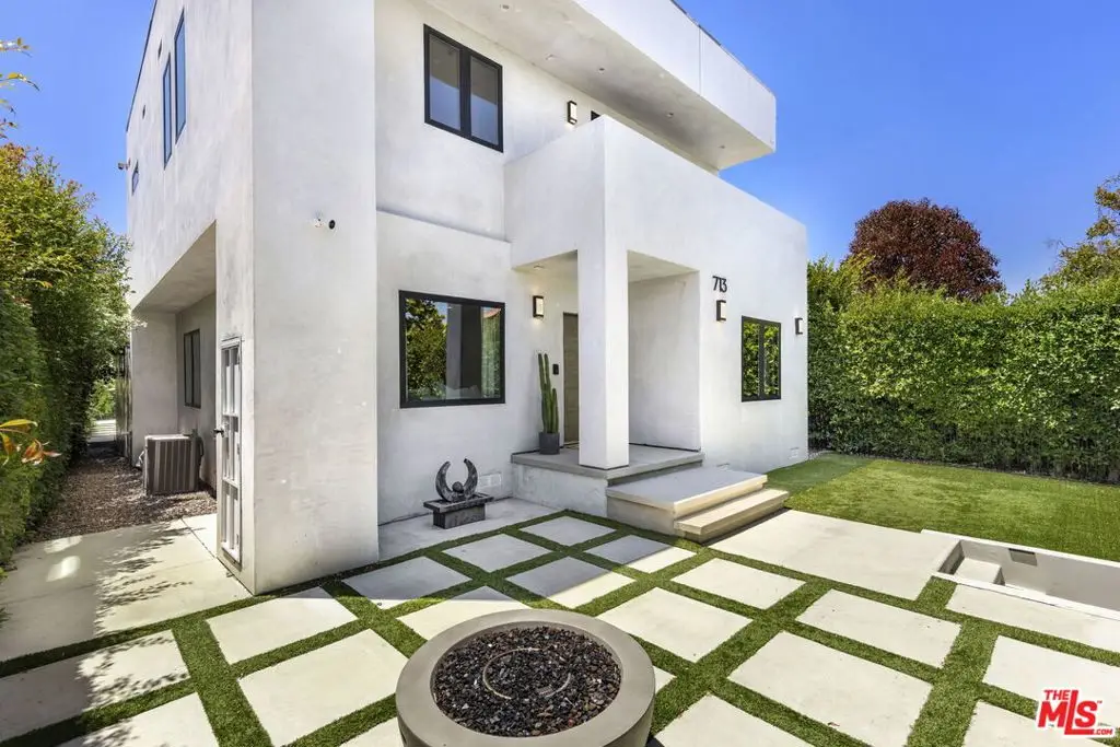 713 N Sierra Bonita Avenue, Los Angeles, CA 90046 - #1