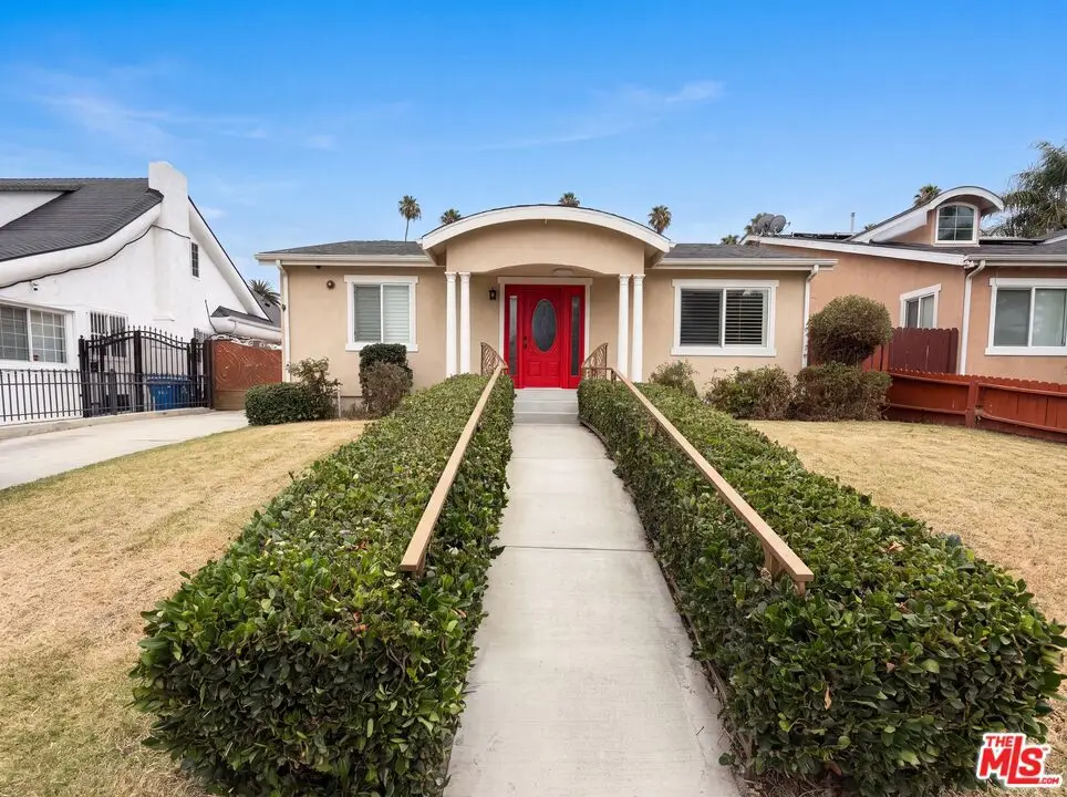 1138 S St Andrews Place, Los Angeles, CA 90019 - #1