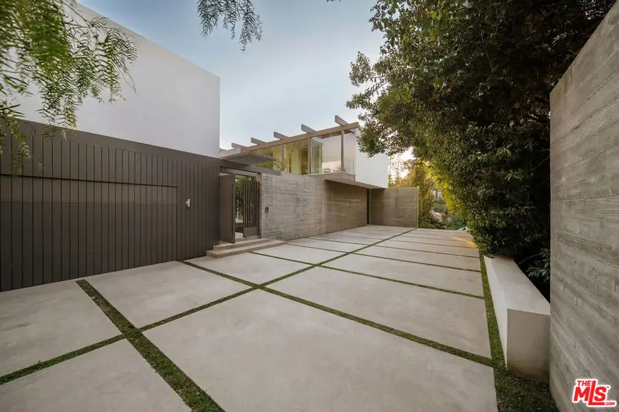 15520 Hamner Drive, Los Angeles, CA 90077 - #2