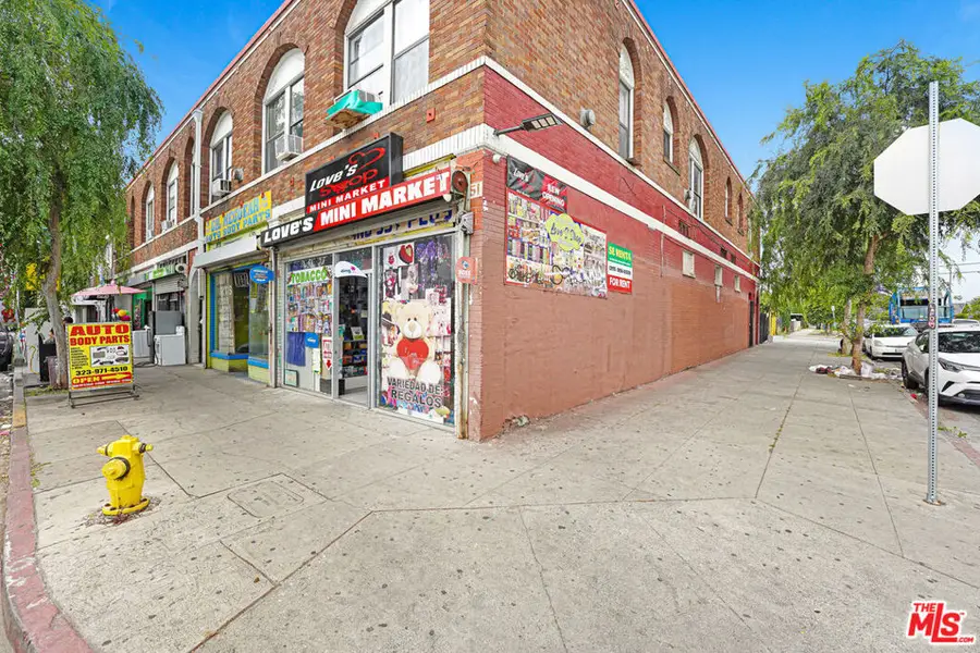 5161 S Vermont Avenue, Los Angeles, CA 90037 - #2