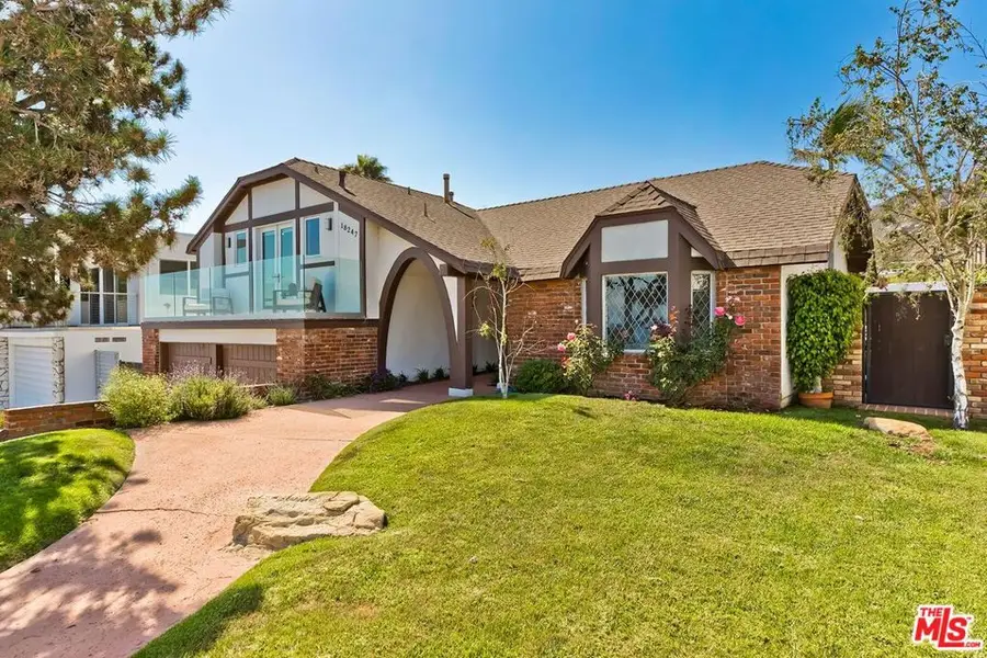 18247 Wakecrest Drive, Malibu, CA 90265 - #2