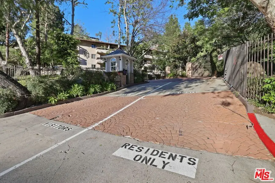 2700 Cahuenga Boulevard #2217, Los Angeles, CA 90068 - #3