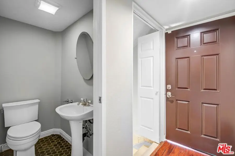 1766 Griffith Park Boulevard #1, Los Angeles, CA 90026 - #3