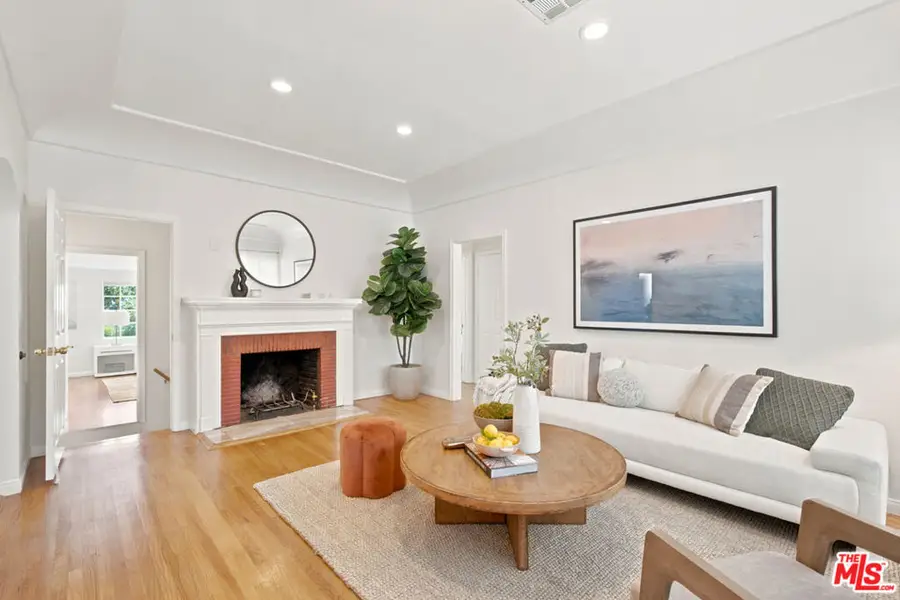 4250 York Boulevard, Los Angeles, CA 90065 - #3