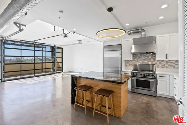 1544 12th Street #303, Santa Monica, CA 90401