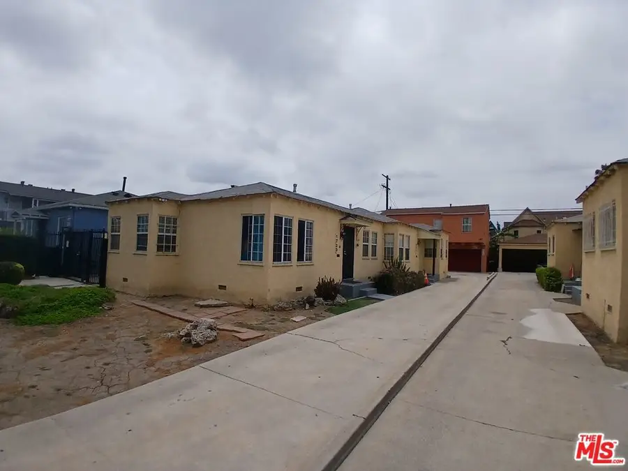 1729 S La Brea Avenue, Los Angeles, CA 90019 - #2