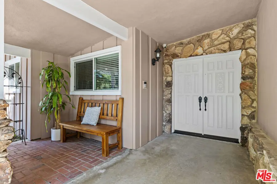 4479 Azalia Drive, Tarzana, CA 91356 - #2
