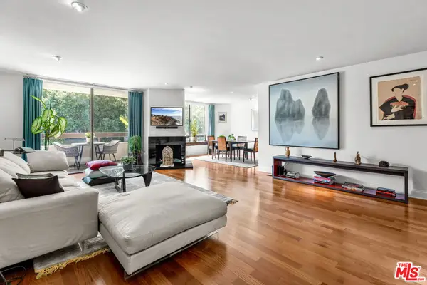851 N Kings Road #102, West Hollywood, CA 90069