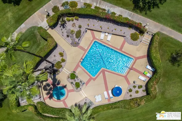 2425 Silver Oak Circle, Palm Springs, CA 92264