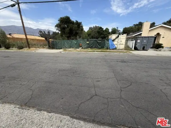 2100 Glenrose Avenue, Altadena, CA 91001