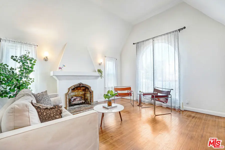 4214 W 29th Street, Los Angeles, CA 90016 - #3