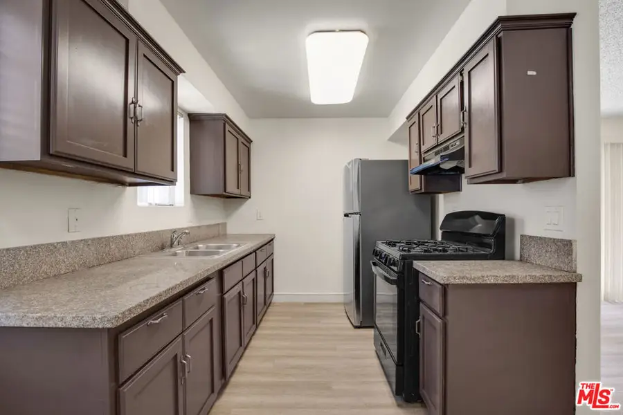 1429 N Grove Avenue, Ontario, CA 91764 - #3