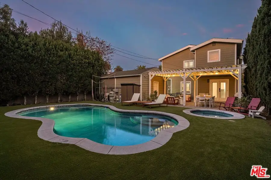 11825 Pacific Avenue, Los Angeles, CA 90066 - #2