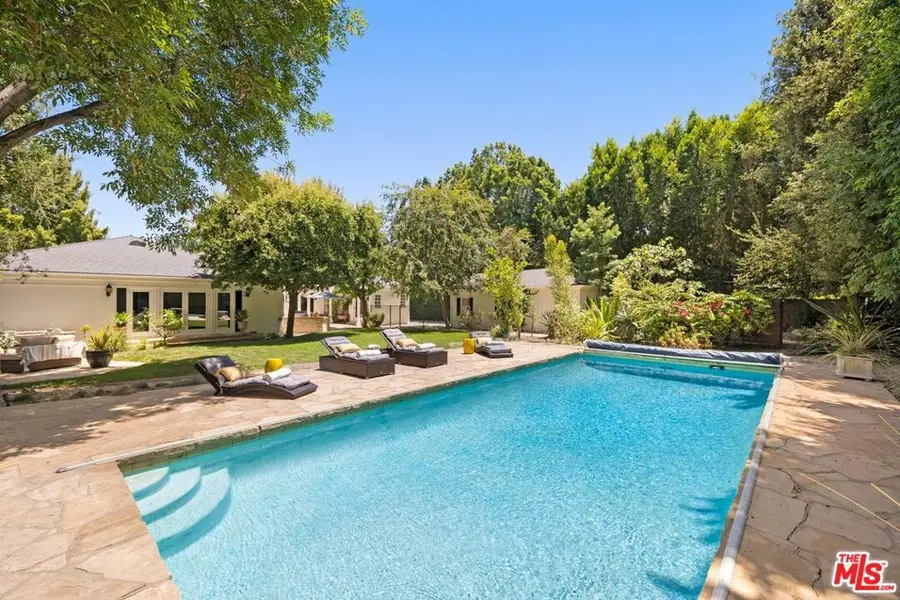 4825 Woodley Avenue, Encino, CA 91436 - #2