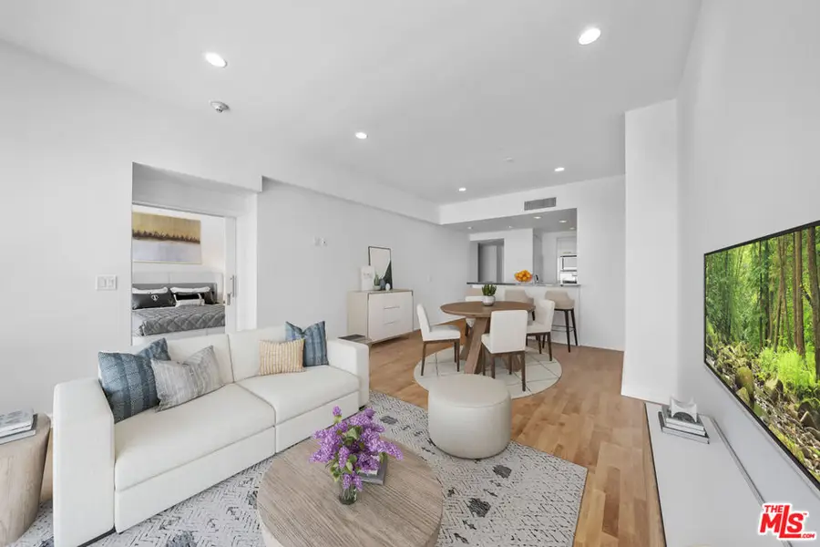 900 W Olympic Boulevard #31E, Los Angeles, CA 90015 - #3