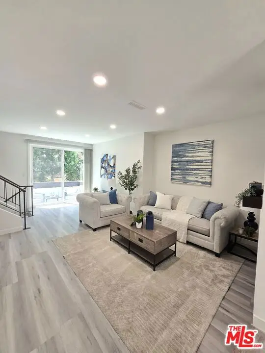 10976 1/2 National Boulevard, Los Angeles, CA 90064 - #1