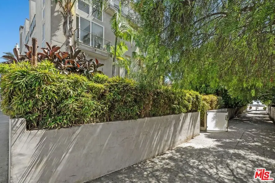 24 Yawl Street #2, Marina Del Rey, CA 90292 - #3
