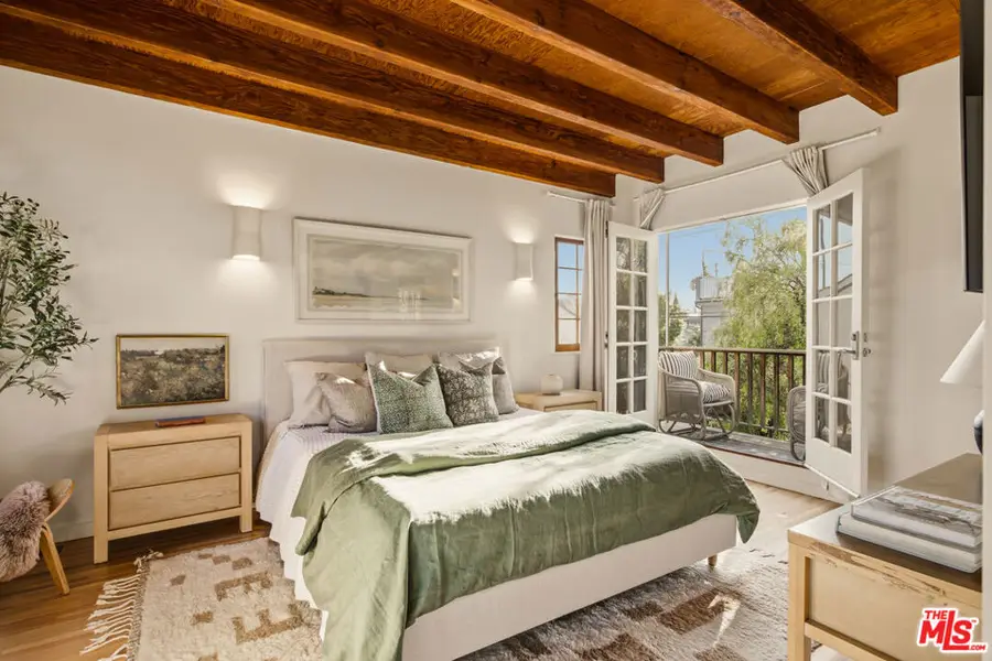 913 Amoroso Place, Venice, CA 90291 - #3