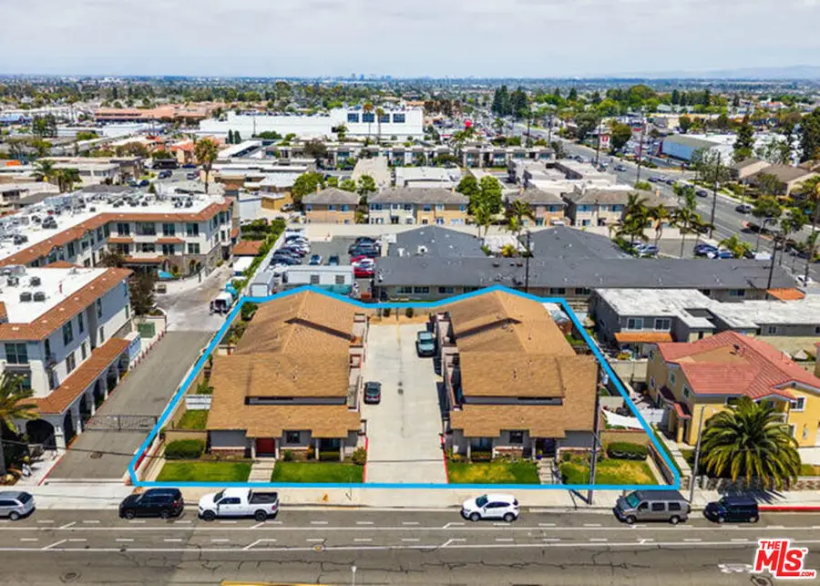 18942 Delaware Street, Huntington Beach, CA 92648 - #2