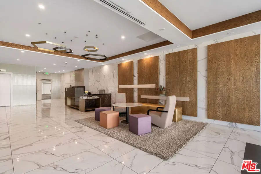 4460 Wilshire Boulevard #207, Los Angeles, CA 90010 - #3