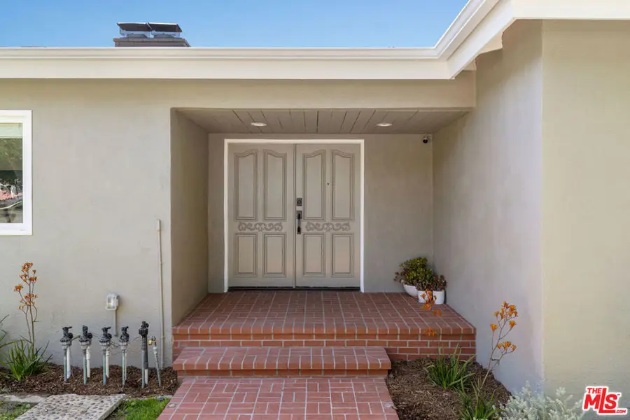 3022 Tyburn Street, Los Angeles, CA 90039 - #3