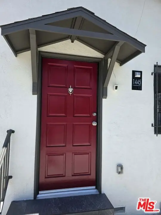 1443 N Mariposa, Los Angeles, CA 90027 - #1