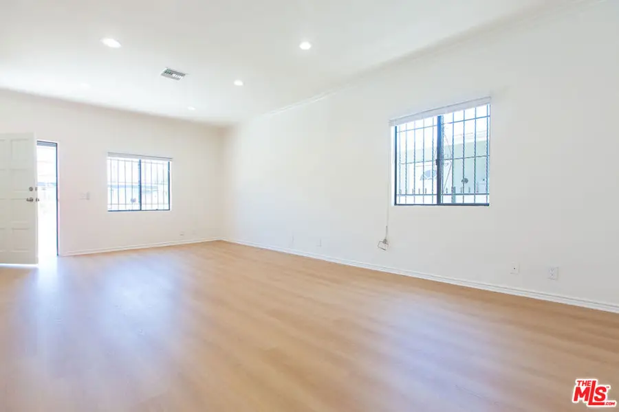 1443 N Mariposa, Los Angeles, CA 90027 - #3