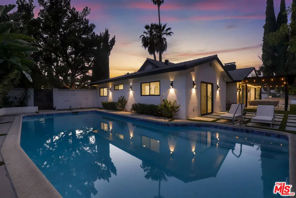 5900 Nita Avenue, Woodland Hills, CA 91367 - #1