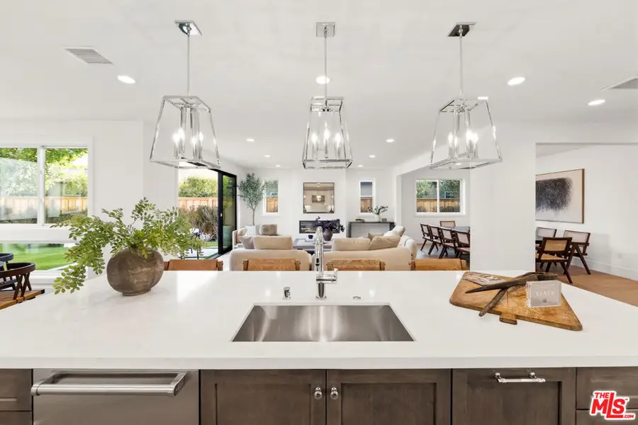 4328 Wilkinson Avenue, Studio City, CA 91604 - #2