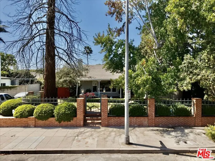 11359 Biona Drive, Los Angeles, CA 90066 - #2