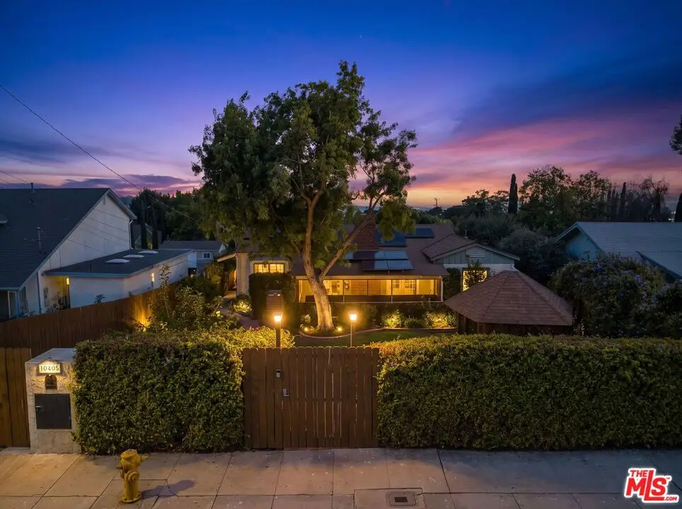 10405 Hillhaven Avenue, Tujunga, CA 91042 - #1