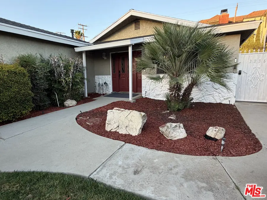 3234 Locust Avenue, Long Beach, CA 90807 - #2