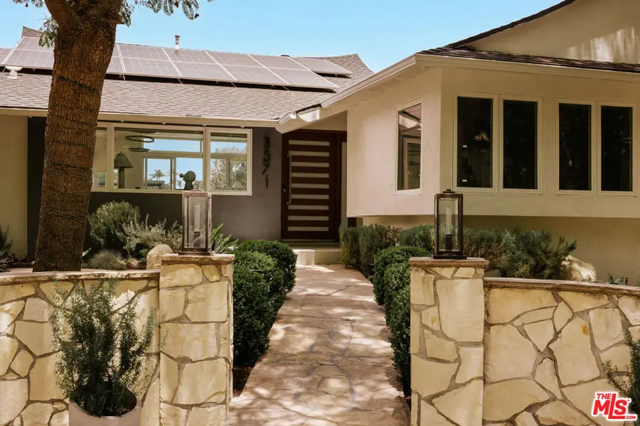 3571 Willowcrest Avenue, Studio City, CA 91604 - #2